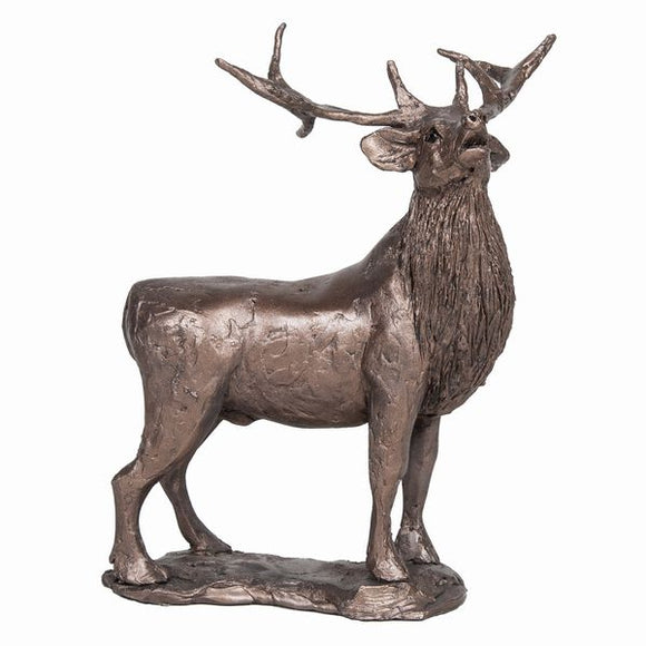New Frith wildlife Sculpture -Stag Rutting