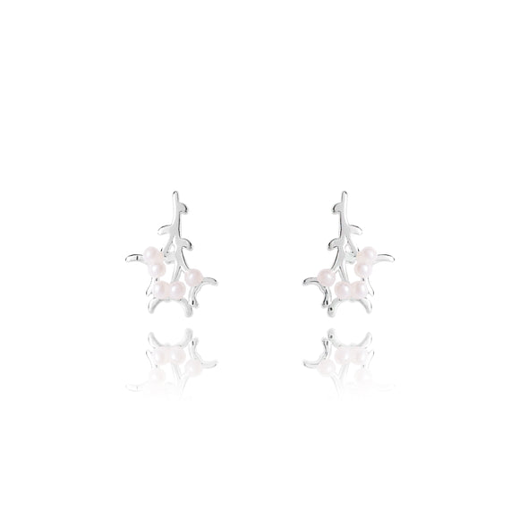 Joma Jewellery MEET ME UNDER THE MISTLETOE - silver and pearl studs - Gifteasy Online