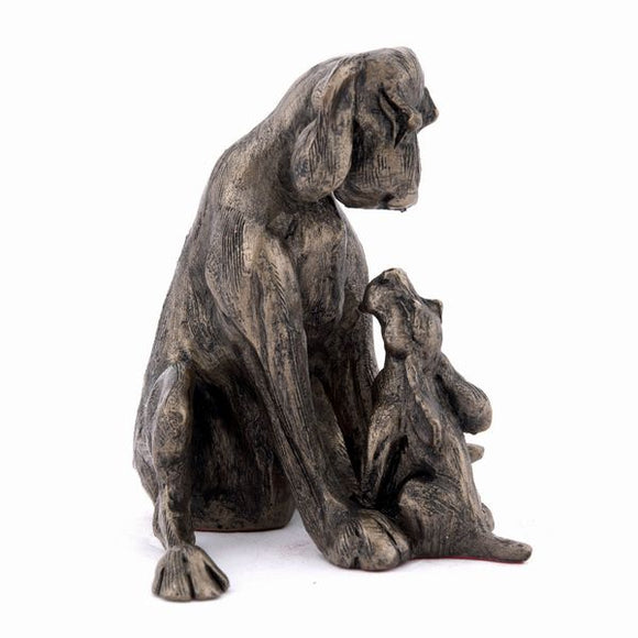 Frith Sculptures Amber with Pup - Gifteasy Online